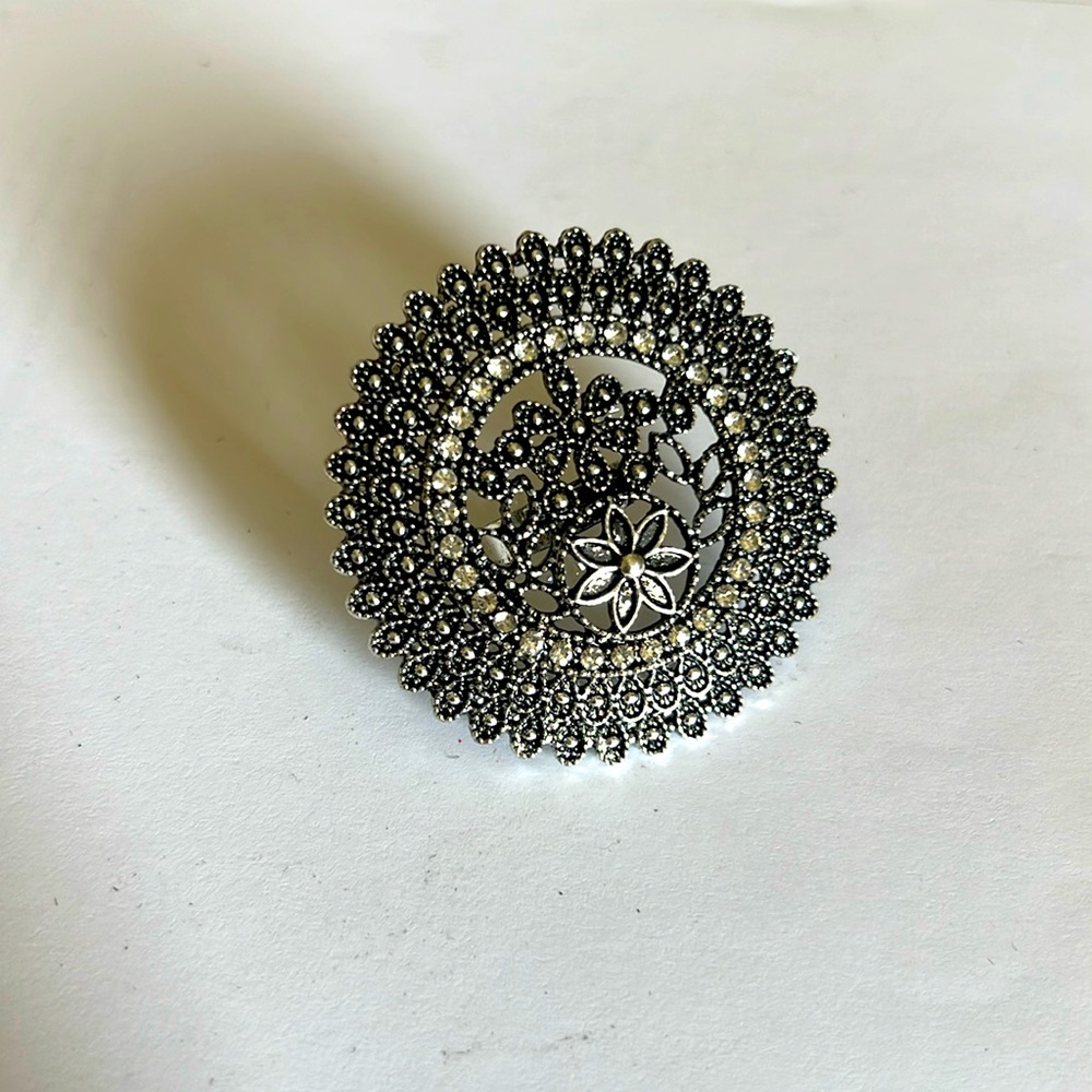 Adjustable Oxidized statement Ring.